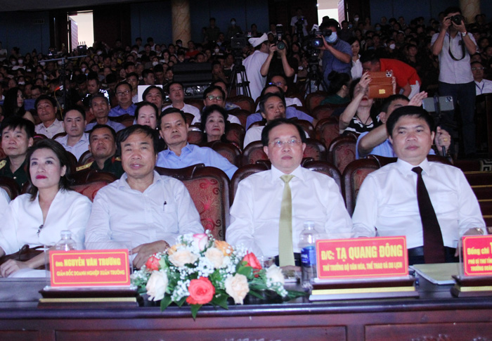 7D1_2091-(1).jpg